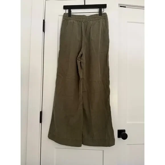 $118 New Everlane The Wide Leg Pant in Butterlite - Olive - Small - Picture 4 of 7